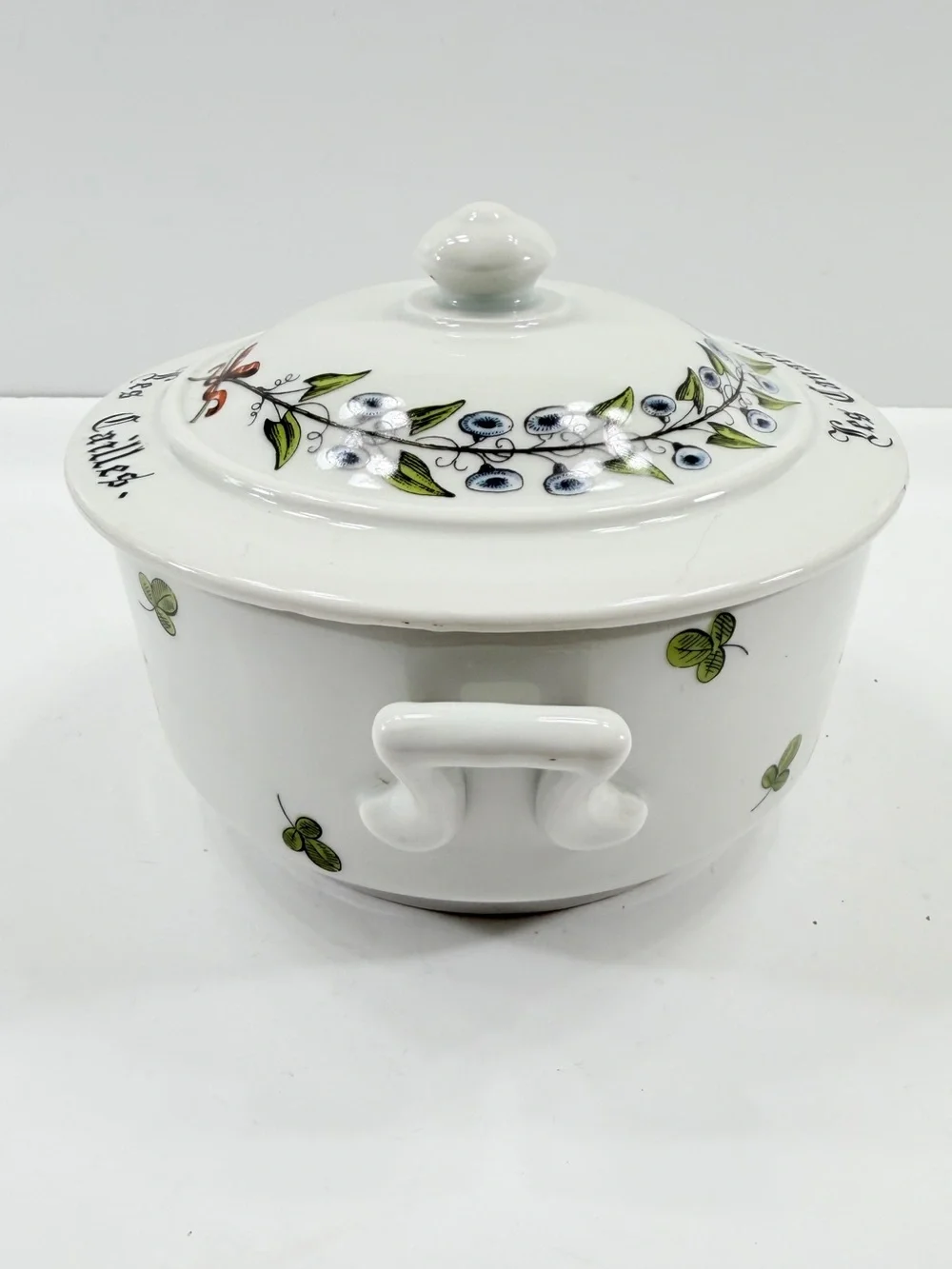 2 Qt Round Covered Casserole Chamord PORCELAINE‎ D' AUTEUIL France Discontinued